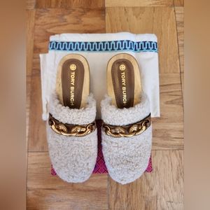 NEW! Tory Burch Jessa Shearling Clogs